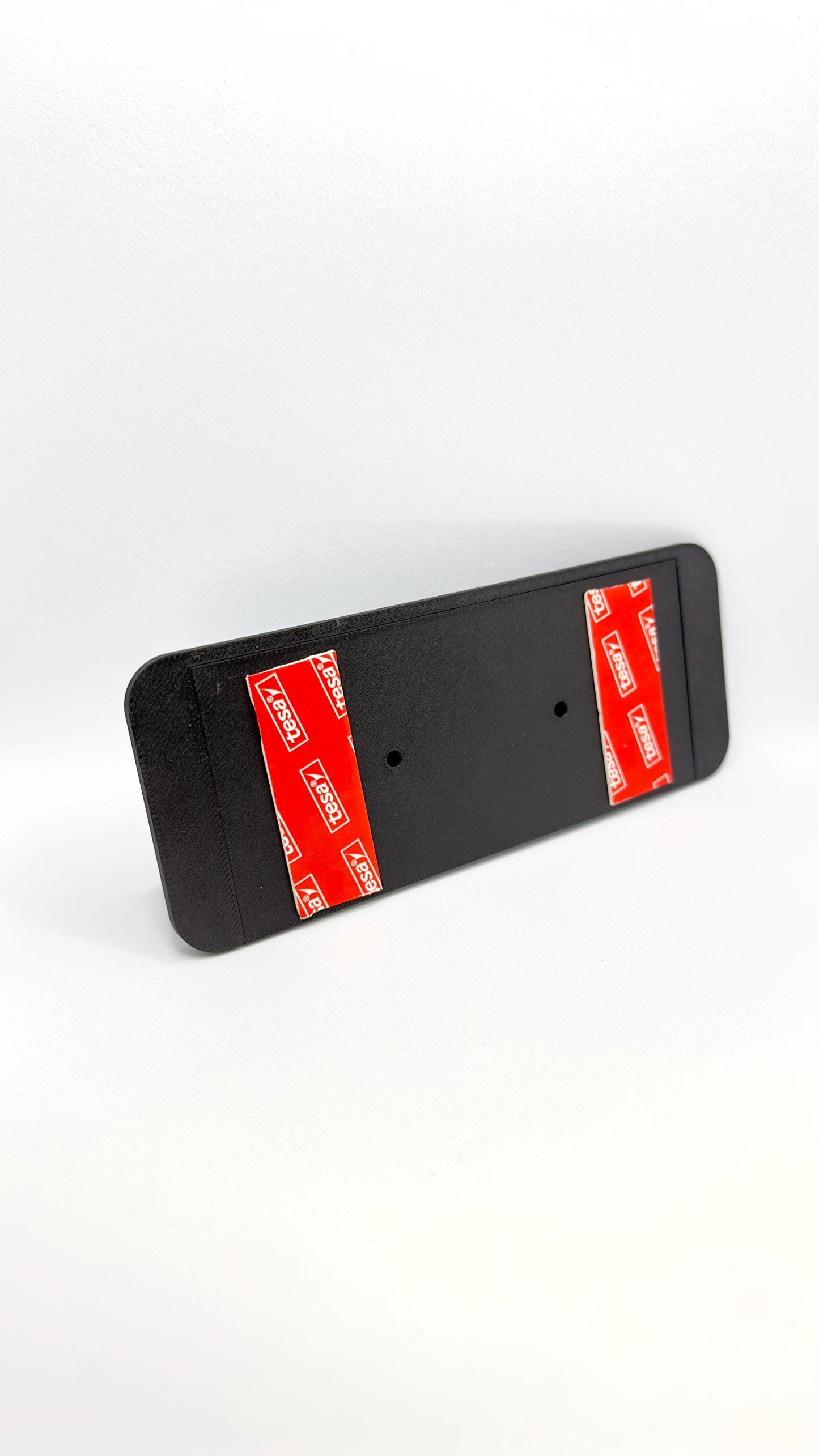 Universelle Fahrrad Computer Wandhalterung für Garmin & Wahoo | Carbon Optik | Kleben / Schrauben | 2-3 Geräte | Garmin Radar Ladefunktion