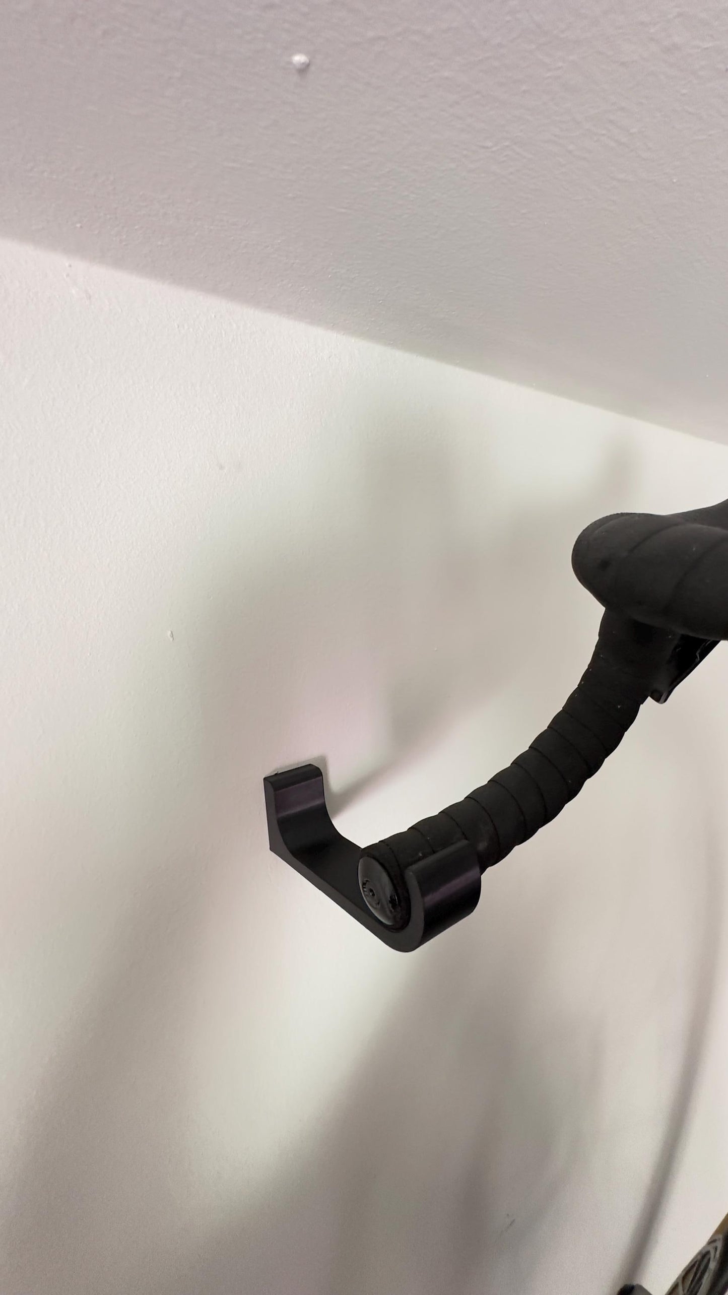 Fahrrad Wandhalterung Rennrad / Gravel Bike / 3D Druck / Lenkerhalter / Fahrradaufbewahrung / minimalistische Halterung / Geschenk